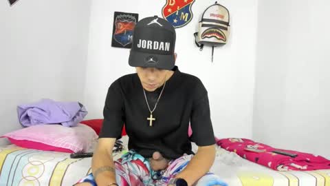 johan_and_antonella online show from 12-03-24, 06:37