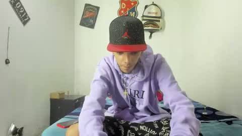 johan_and_antonella online show from 01-13-25, 05:12