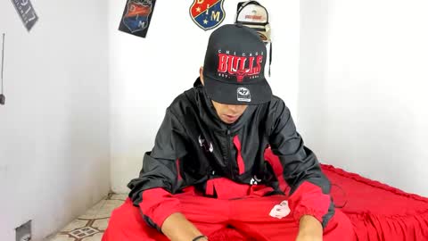 johan_and_antonella online show from 02-03-25, 05:29