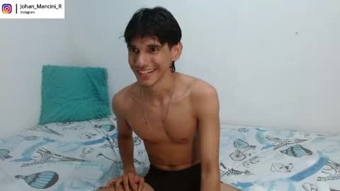 Snapshot of johan_mancini_r chatting on 06-03-26, 06:35 johan_mancini_r online show from 06-03-26, 06:35
