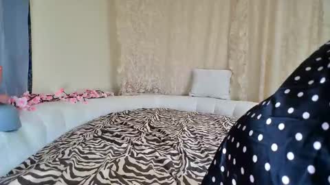 Snapshot of johanna_harper chatting on 05-31-26, 11:39 Harper online show from 05-31-26, 11:39