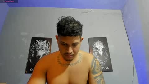 Snapshot of johansmith__ chatting on 04-04-26, 11:02 Johan Smith online show from 04-04-26, 11:02