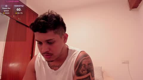 Snapshot of johansmith__ chatting on 05-15-26, 04:36 Johan Smith online show from 05-15-26, 04:36