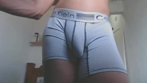 Snapshot of johantorres19 chatting on 01-20-25, 05:27 johantorres19 online show from 01-20-25, 05:27