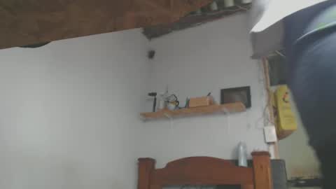 Snapshot of johantorres19 chatting on 01-27-25, 01:19 johantorres19 online show from 01-27-25, 01:19