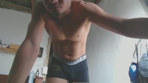 Snapshot of johantorres19 chatting on 02-12-25, 01:37 johantorres19 online show from 02-12-25, 01:37