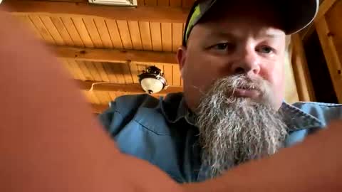 Snapshot of john40a chatting on 09-11-25, 09:59 John online show from 09-11-25, 09:59