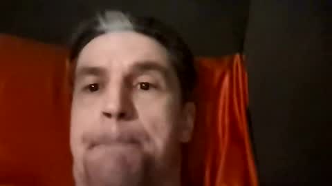 john824535 online show from 02-17-26, 03:47