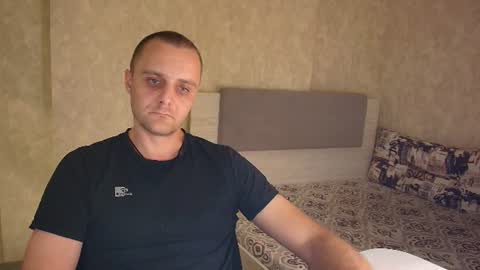 Snapshot of john_3019 chatting on 07-19-26, 11:41 John online show from 07-19-26, 11:41