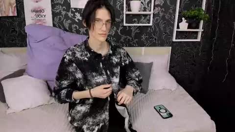 john__strong online show from 06-03-26, 12:30