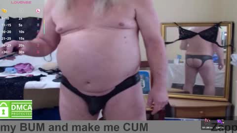 Snapshot of john_little_one chatting on 02-07-26, 04:11 JOHN online show from 02-07-26, 04:11