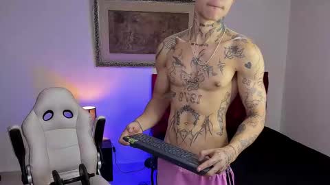 Snapshot of john_mystic chatting on 02-05-26, 01:54 Jhon Mystic online show from 02-05-26, 01:54