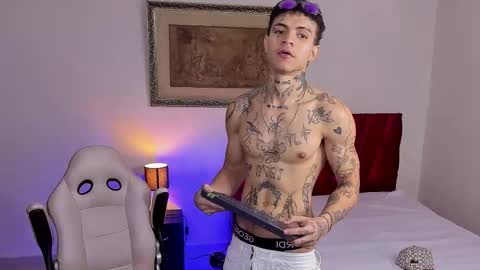 Snapshot of john_mystic chatting on 02-10-26, 01:43 Jhon Mystic online show from 02-10-26, 01:43