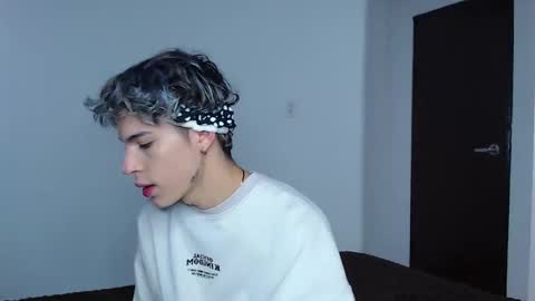 John Vichenso online show from 10-27-25, 10:14