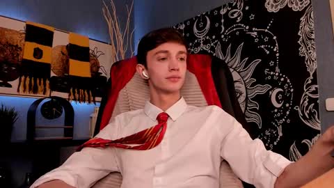 Snapshot of john_weasley chatting on 03-01-25, 03:21 John online show from 03-01-25, 03:21