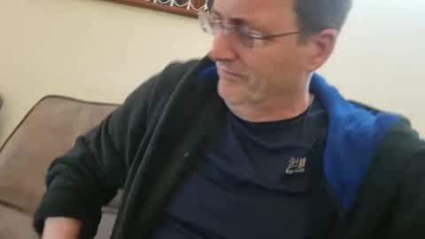 Snapshot of johnathan_stuart33 chatting on 05-10-26, 10:59 johnathan_stuart33 online show from 05-10-26, 10:59