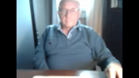 johnjohn6226 online show from 11-04-25, 04:06