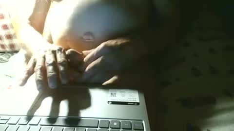 johnnieq1971 online show from 03-27-26, 01:11