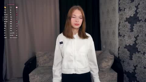 Snapshot of johnnietantum chatting on 10-16-25, 05:36 Rocio online show from 10-16-25, 05:36