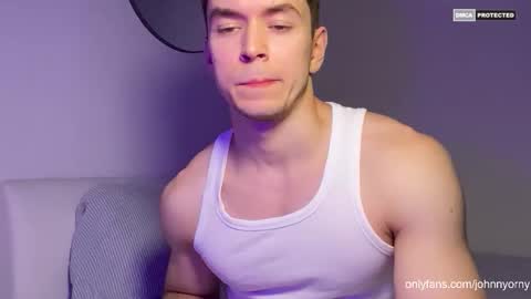 Snapshot of johnnnyhorny chatting on 09-08-25, 05:56 Johnny online show from 09-08-25, 05:56