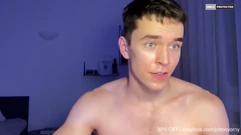 Snapshot of johnnnyhorny chatting on 09-17-25, 07:26 Johnny online show from 09-17-25, 07:26