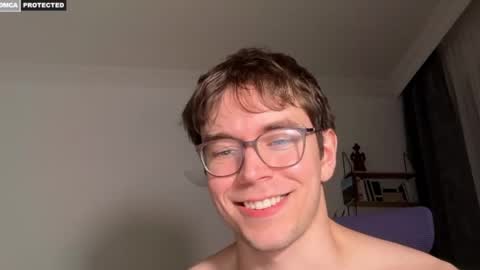Snapshot of johnnnyhorny chatting on 05-26-26, 11:12 Johnny online show from 05-26-26, 11:12