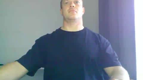 Snapshot of johnny61600 chatting on 07-13-26, 03:42 Lovenitwet69 online show from 07-13-26, 03:42