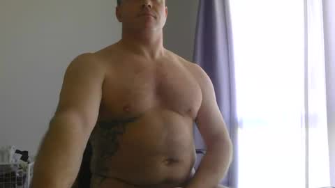 Snapshot of johnny61600 chatting on 07-25-26, 02:31 Lovenitwet69 online show from 07-25-26, 02:31