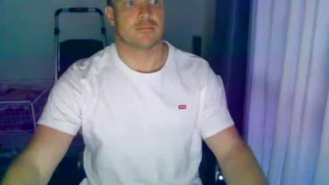 Snapshot of johnny61600 chatting on 08-06-26, 07:32 Lovenitwet69 online show from 08-06-26, 07:32