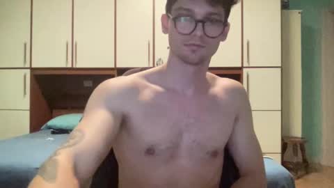 Johnny online show from 01-20-25, 06:43