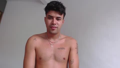 Snapshot of johnny_bravo777 chatting on 07-03-26, 01:28 johnny_bravo777 online show from 07-03-26, 01:28