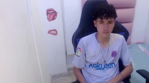 johnny_cagee online show from 12-09-24, 03:29