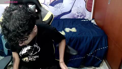 johnny_cagee online show from 12-13-24, 07:25