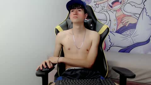 johnny_cagee online show from 01-22-25, 07:57