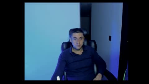 Johnny online show from 11-12-25, 02:56