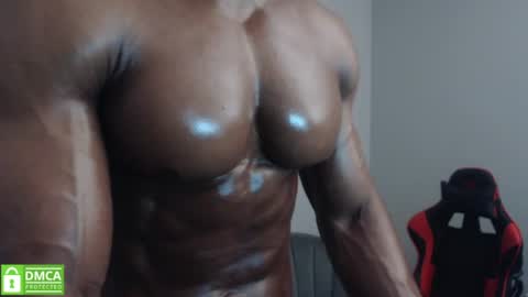 Snapshot of johnnydolce50 chatting on 06-25-26, 06:45 MASTER OF SUBS BETA SLAVES online show from 06-25-26, 06:45