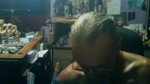 johnnyshung1 online show from 09-12-25, 09:53