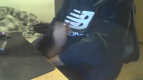 Snapshot of johnot1998 chatting on 10-12-25, 01:15 johnot1998 online show from 10-12-25, 01:15