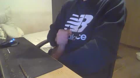 Snapshot of johnot1998 chatting on 10-18-25, 12:57 johnot1998 online show from 10-18-25, 12:57