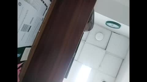 johnpop9090 online show from 04-21-26, 11:27