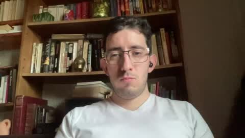 Snapshot of johnukber chatting on 07-11-26, 04:10 John Ukber online show from 07-11-26, 04:10