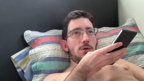 Snapshot of johnukber chatting on 07-23-26, 08:18 John Ukber online show from 07-23-26, 08:18