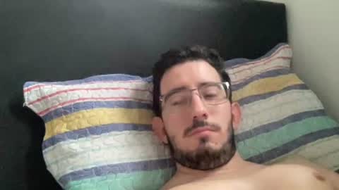Snapshot of johnukber chatting on 07-28-26, 04:39 John Ukber online show from 07-28-26, 04:39