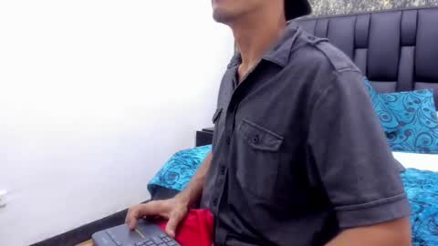 Snapshot of johnwickk_1 chatting on 02-21-26, 03:35 JohnWickk 1 online show from 02-21-26, 03:35