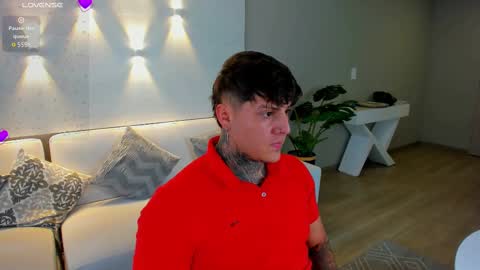 Snapshot of johny_multicum chatting on 09-13-25, 09:58 Johny online show from 09-13-25, 09:58