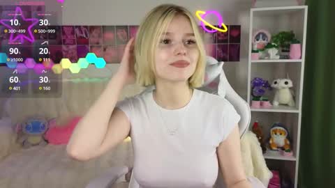 Paula online show from 02-18-25, 12:26