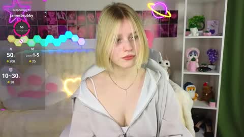 Paula online show from 02-28-25, 09:12