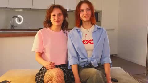 Alva online show from 04-25-26, 01:41