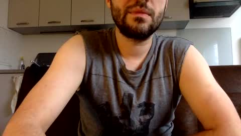 joinmetoparis online show from 12-21-24, 02:47