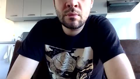 joinmetoparis online show from 01-03-25, 02:08